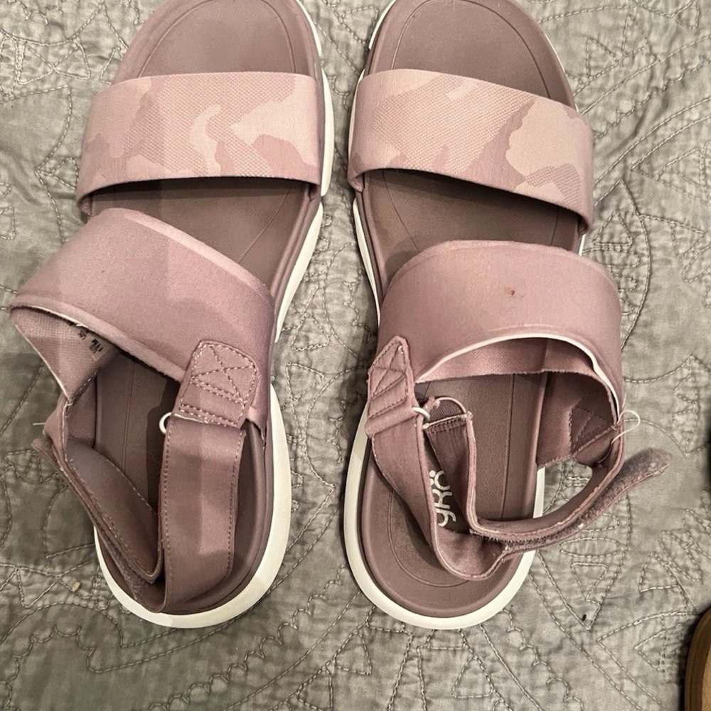Ryka Mauve Strap Sandals